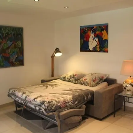 Bord De Apartment *